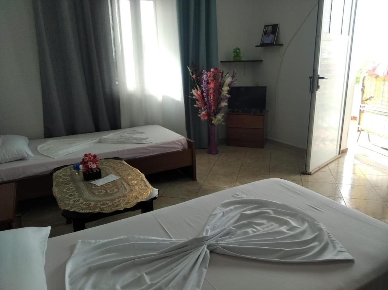 Hako Apartments Sarande Exterior photo